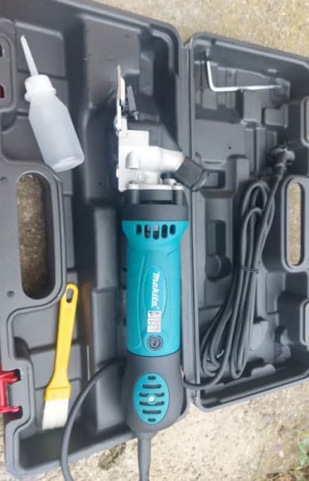 Makita masina za sisanje ovaca